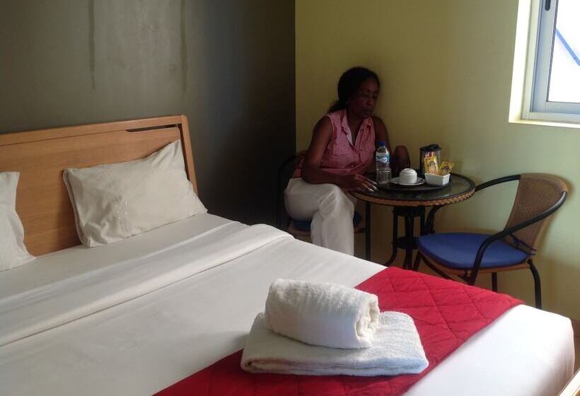 디럭스 룸, Maputo Residence Inn