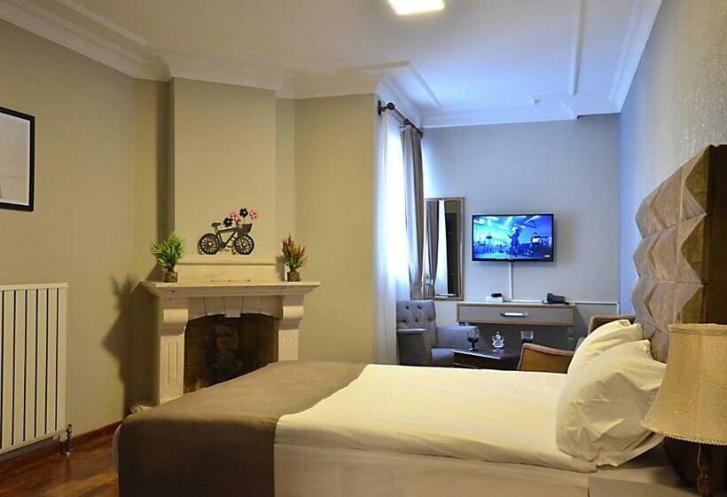 标准间, Cadde 7 Otel