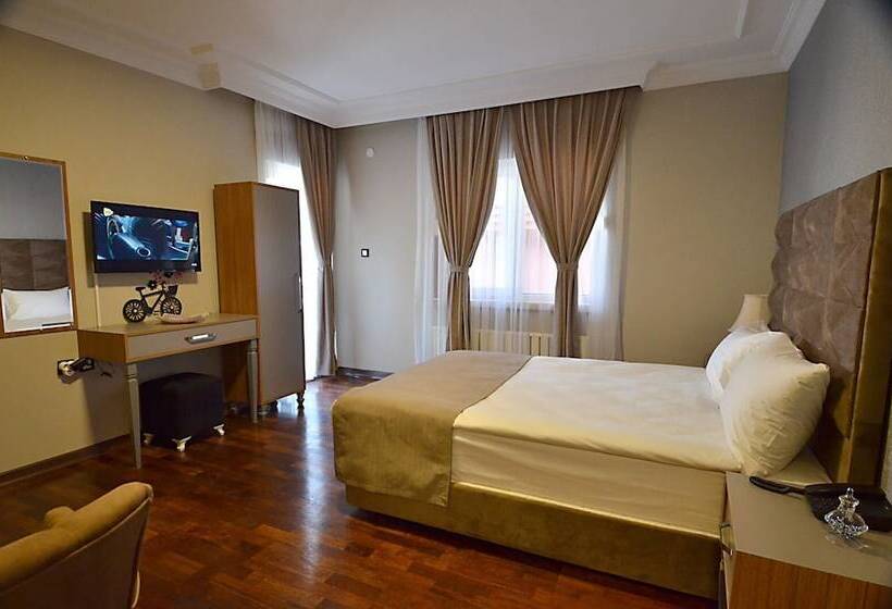 标准间, Cadde 7 Otel