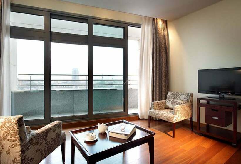 Номер Премиум, Eurostars Grand Marina Hotel Gl
