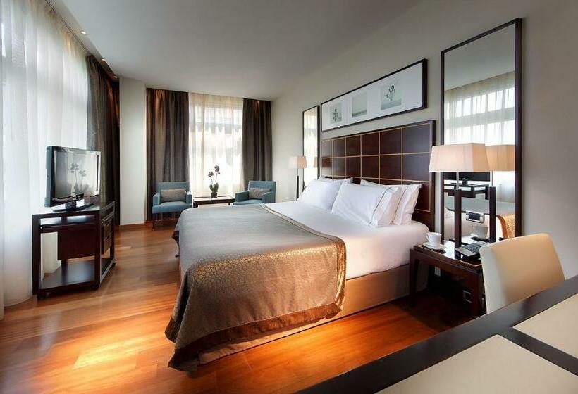 Номер Superior Вид на Море, Eurostars Grand Marina Hotel Gl