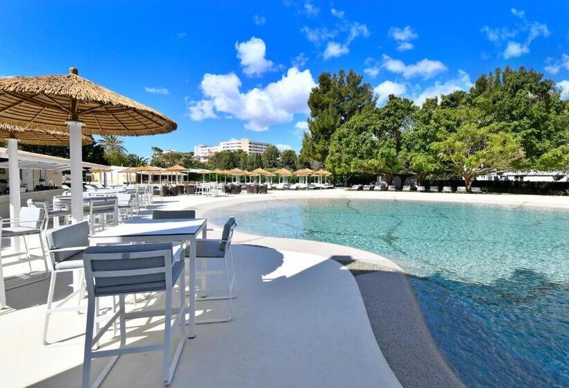 Номер Deluxe, Salles Hotels Marina Portals