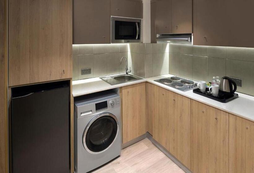 Студия Стандарт, Adagio Jeddah City Center