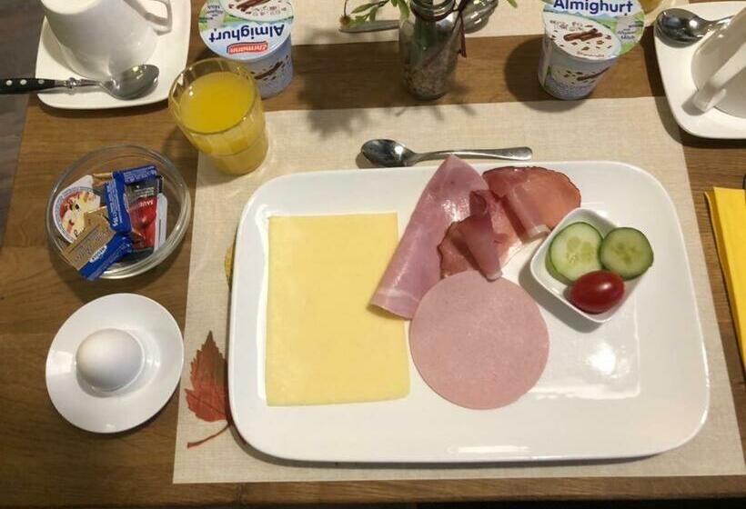 Номер Стандарт, Zum Schiffchen