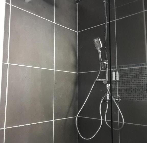 풀장 전망 스위트, Ouklip Place Hotels