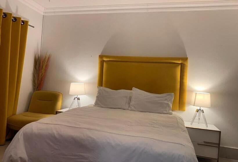 풀장 전망 스위트, Ouklip Place Hotels