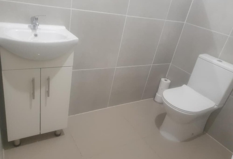 스탠다드 룸 퀸사이즈 침대, Ouklip Place Hotels