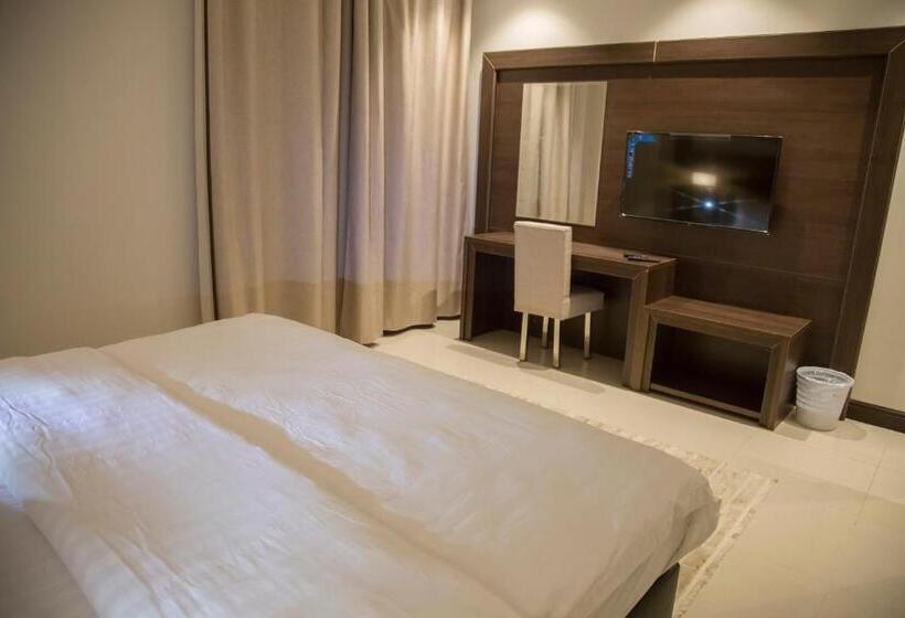 1 Bedroom Penthouse Apartment, Emerald Residence