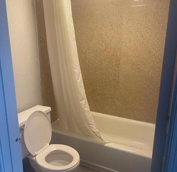Номер Стандарт, My Home & Suites Covington