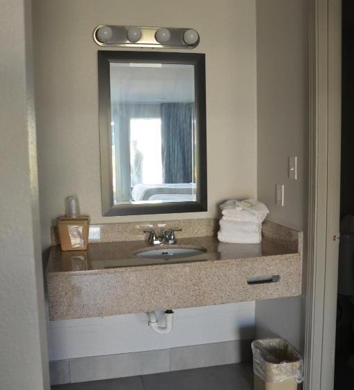 Стандартный Номер Кровать Кинг, My Home & Suites Covington