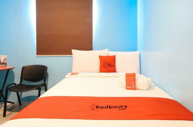 חדר סטנדרט, Reddoorz At Hotel Rosemarie