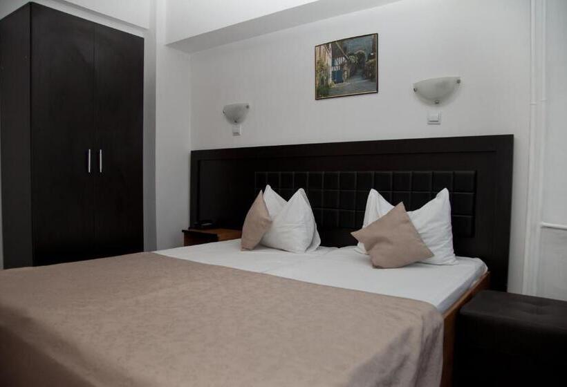 اتاق استاندارد, Metropol