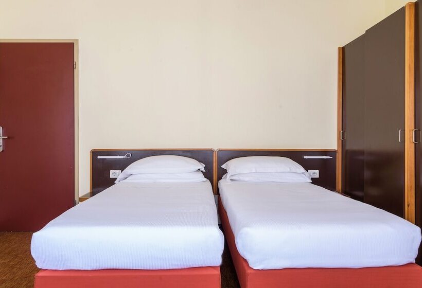 经济房, B&b Hotel Milano Ornato