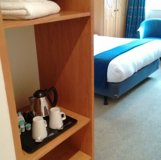 Номер Стандарт, Holiday Inn Edinburgh Zoo, An Ihg