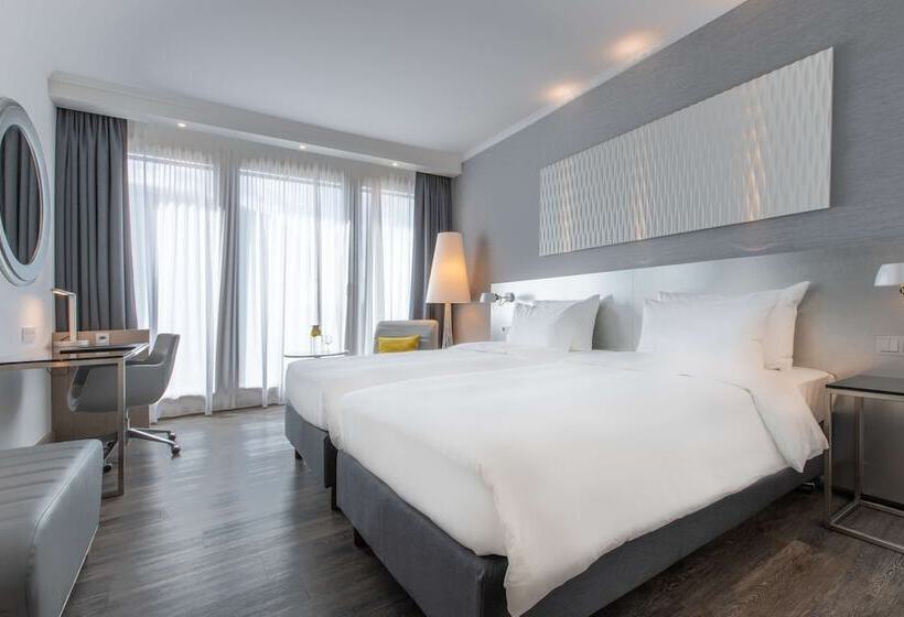 Номер Стандарт, Radisson Blu Hotel Hannover