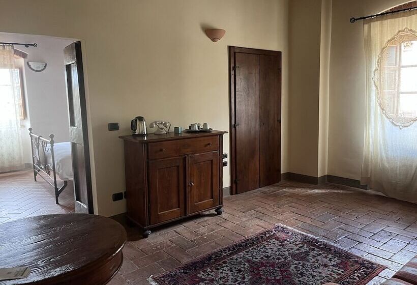 Люкс Классика, Relais Palazzo Di Luglio