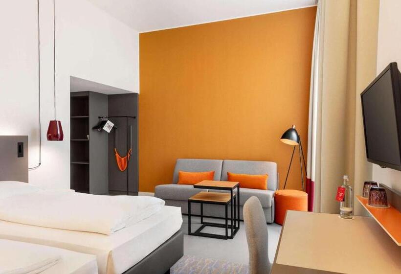 Полулюкс, Vienna House Easy By Wyndham Trier