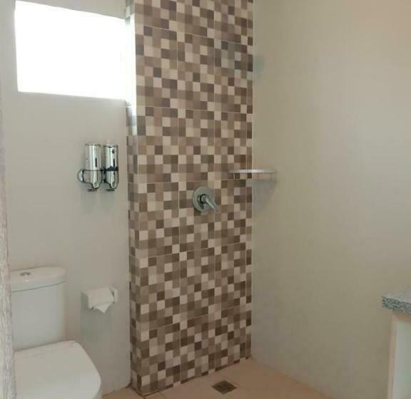 Quarto Superior com Sacada, Tirtha Khayangan