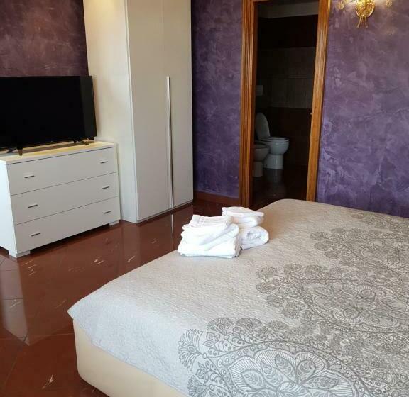 标准间, Liberty Rooms