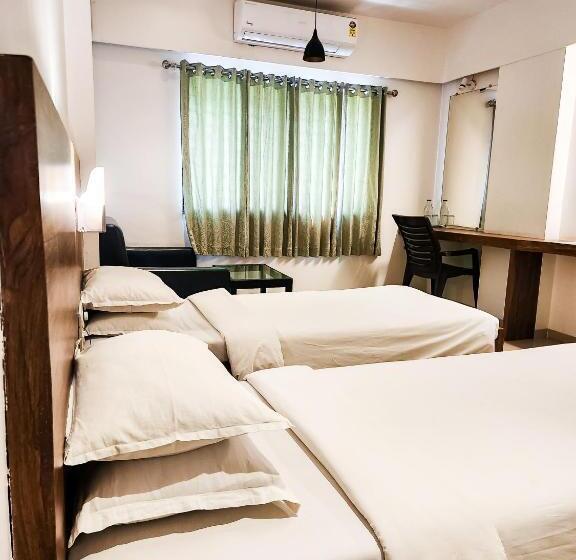 Quarto Estandar, Rajwada Aurangabad