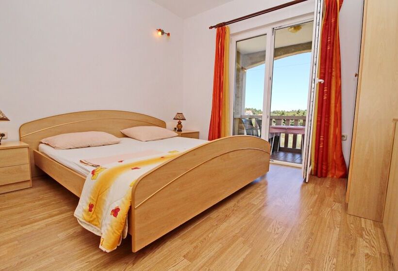 آپارتمان راحتی 1 خوابه, Apartments Veselka