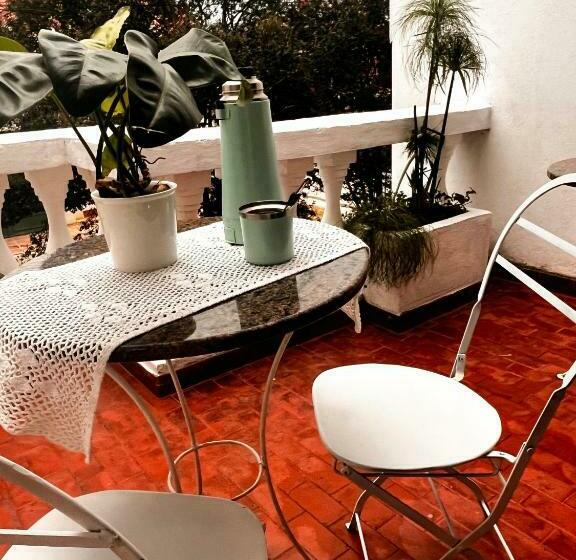 اتاق استاندارد چهار تخته, Calchaquíes Home Hostel