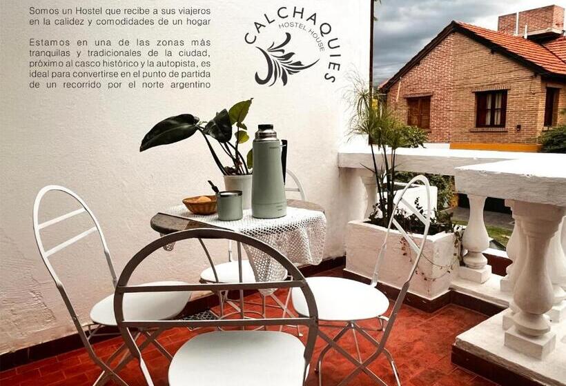 اتاق لوکس با بالکن, Calchaquíes Home Hostel