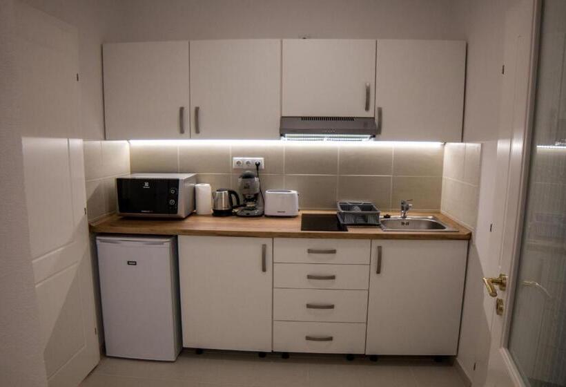 Апартаменты 1 Спальня, Mecset Apartman