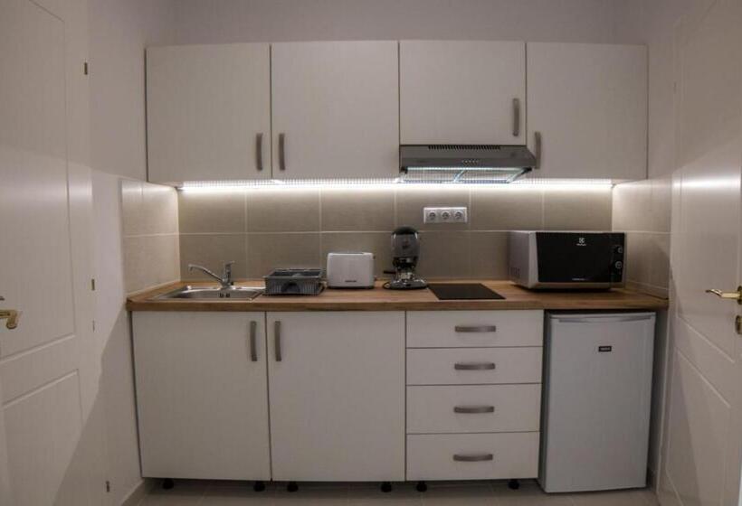 Апартаменты 1 Спальня, Mecset Apartman