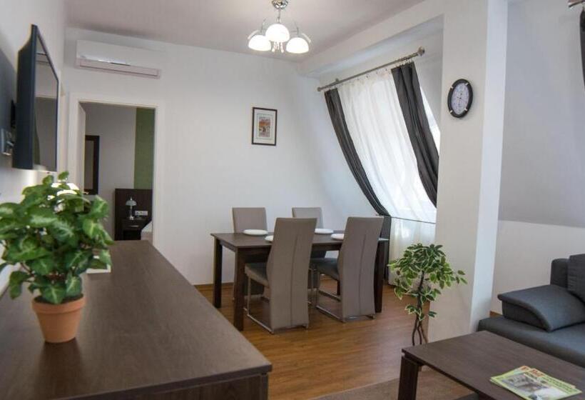 آپارتمان لوکس 1 خوابه, Mecset Apartman