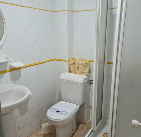 Escritório Estándar, Apartamentos Catalina Park