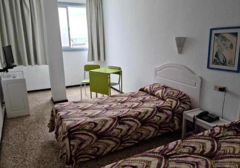 Escritório Estándar, Apartamentos Catalina Park