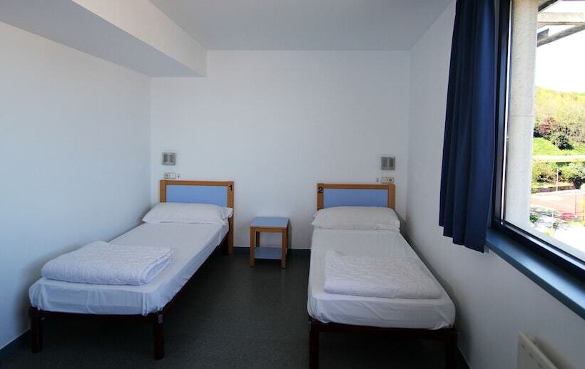 اتاق استاندارد با سرویس بهداشتی مشترک, Bilbao Hostel