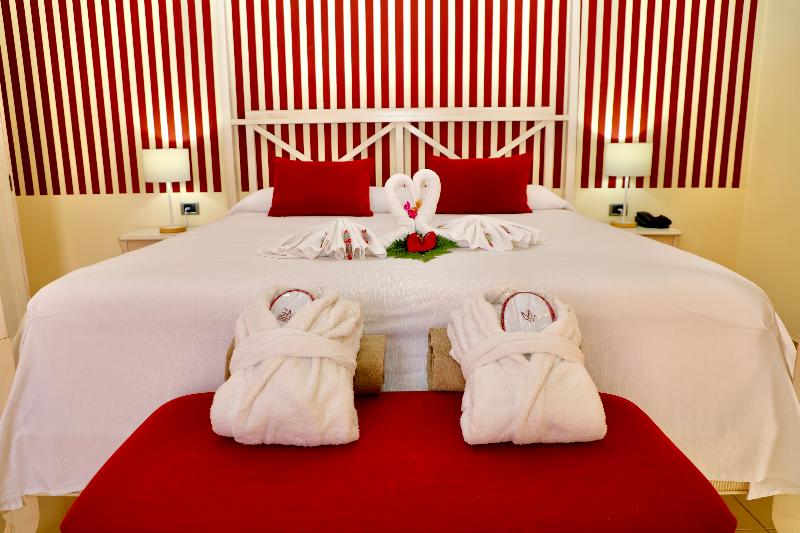 Полулюкс, Grand Muthu Golf Plaza Hotel & Spa