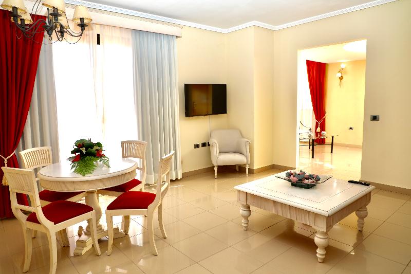 Junior Suite, Grand Muthu Golf Plaza Hotel & Spa