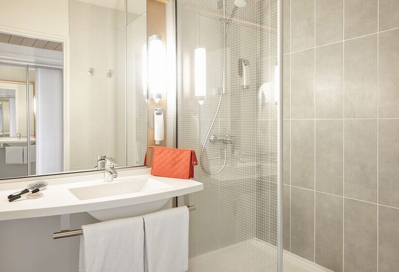 Номер Стандарт Двуспальная Кровать, Ibis Cavaillon Portes Du Luberon