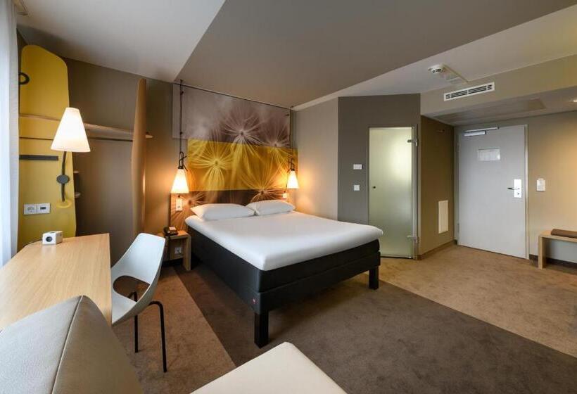 Семейный Номер, Ibis Luebeck City