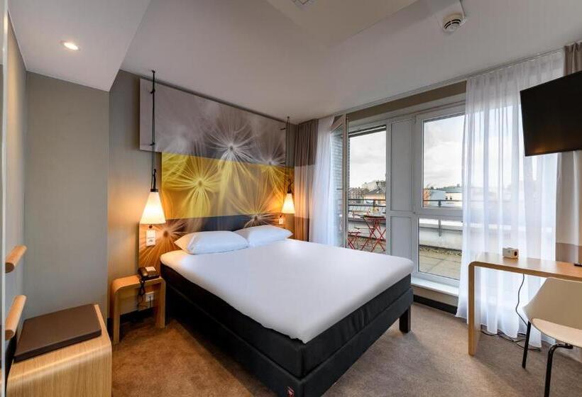 Номер Стандарт с Балконом, Ibis Luebeck City