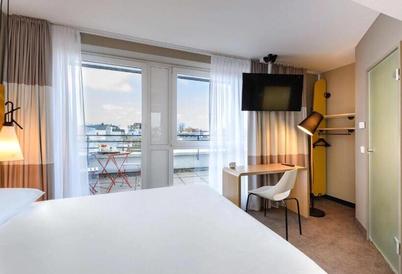 Номер Стандарт с Балконом, Ibis Luebeck City