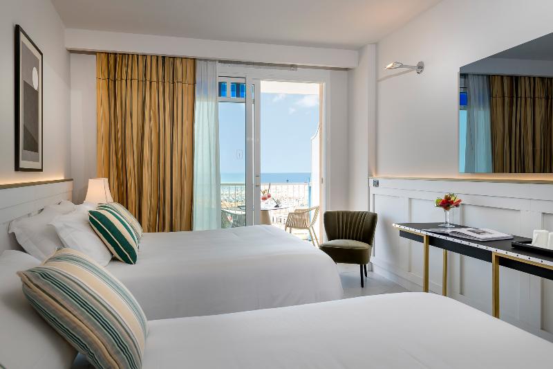 اتاق لوکس خانوادگی, Savoia Hotel Rimini