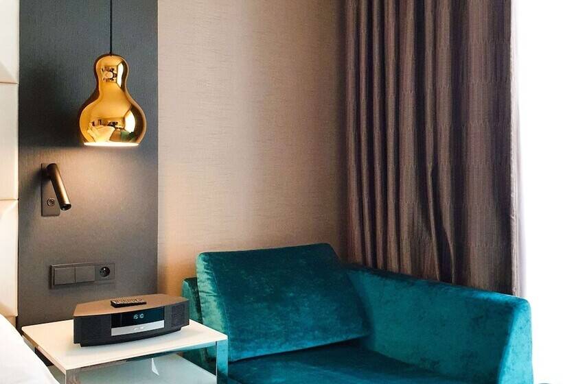 Superior Szoba, Sofitel Warsaw Victoria