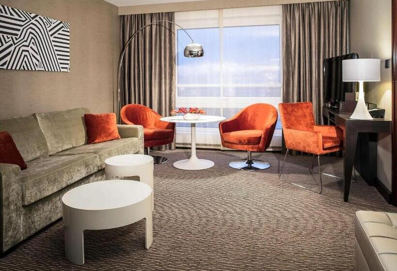 带大床的小型套房, Sofitel Warsaw Victoria