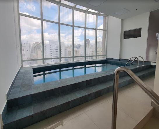 استودیوی استاندارد, Flat Lindo Próximo Ao Ibirapuera