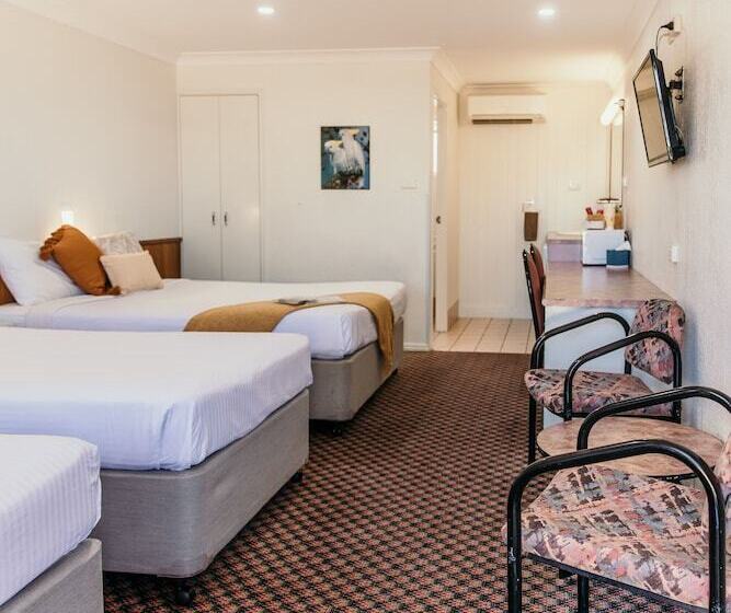 패밀리 룸, Outback Motel Mt Isa