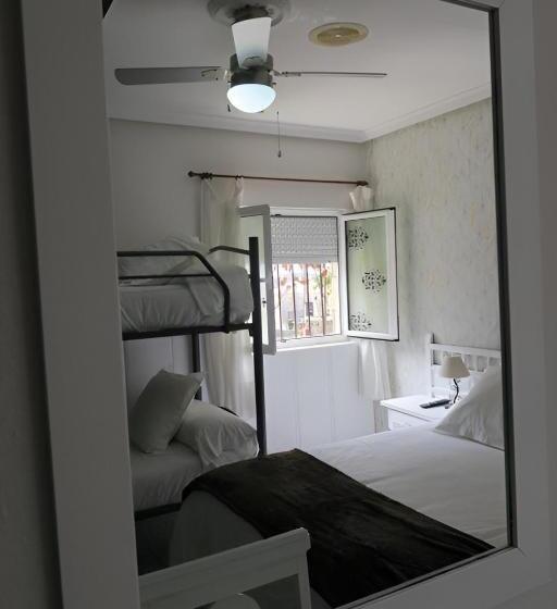 Habitació Quàdruple Estàndard, Hospedaje Javier   Alojateisla