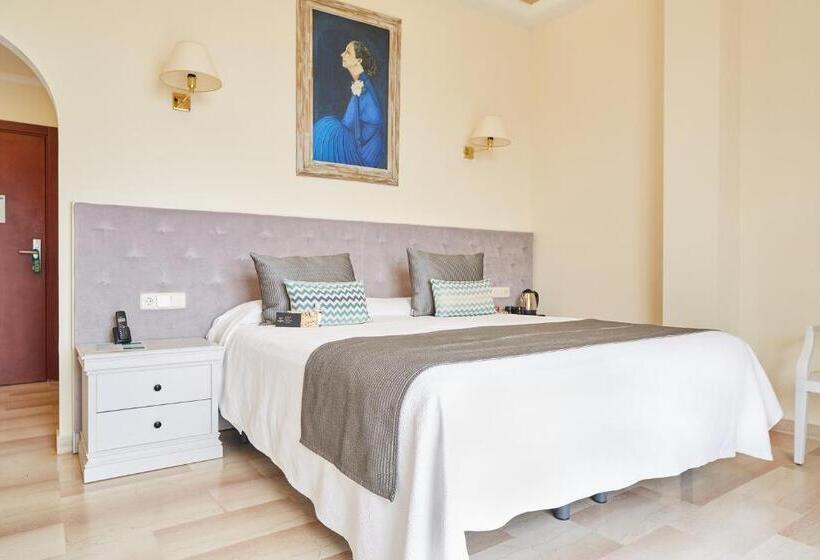サイドオーシャンビュースタンダードルーム, Grand Hotel Palladium Santa Eulalia Del Río