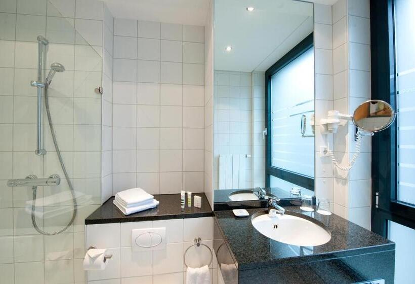 Номер Стандарт, Mercure Hotel Aachen Am Dom