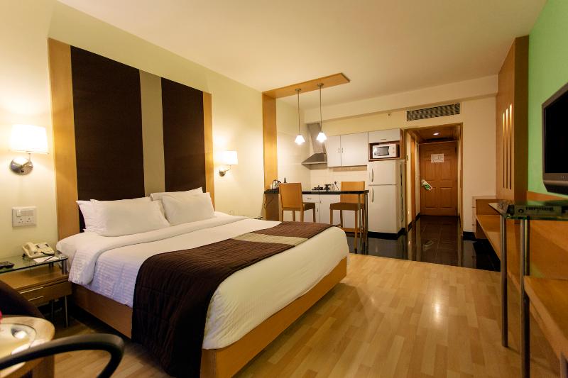 Люкс, Royal Orchid Bangalore