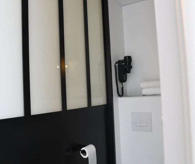 Номер Стандарт, The Originals Boutique, Hôtel Montélimar