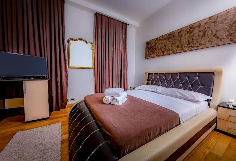 Номер Superior, Trieste